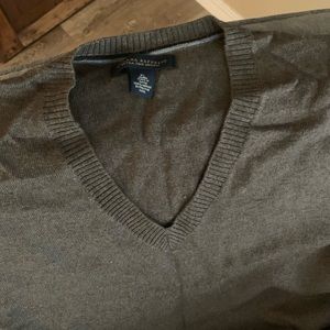 Men’s V-neck sweater XL